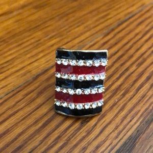 Black/red golden ring with diamonds
